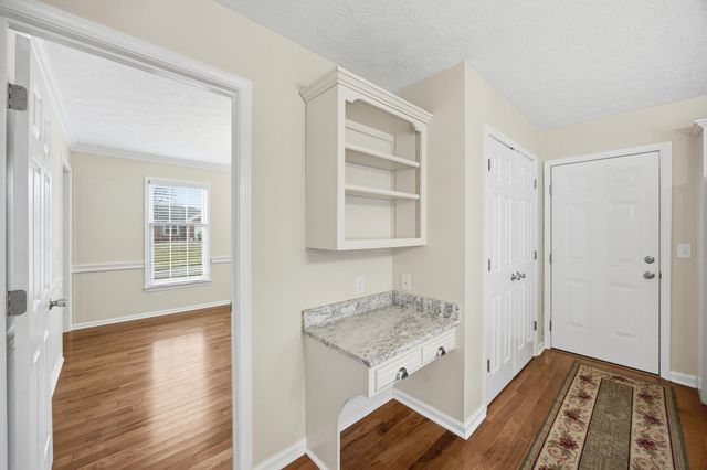 102 Iron Liege Drive, Danville, KY 40422