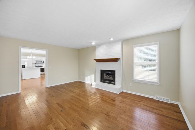 102 Iron Liege Drive, Danville, KY 40422