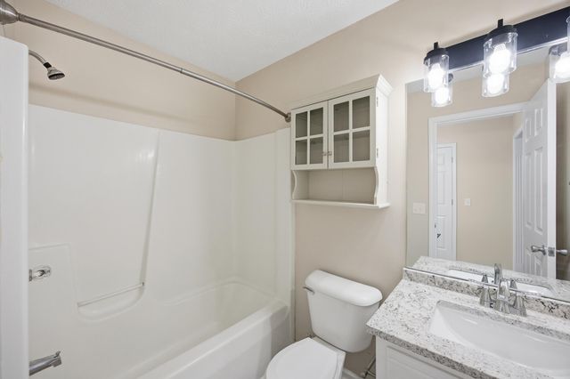 102 Iron Liege Drive, Danville, KY 40422