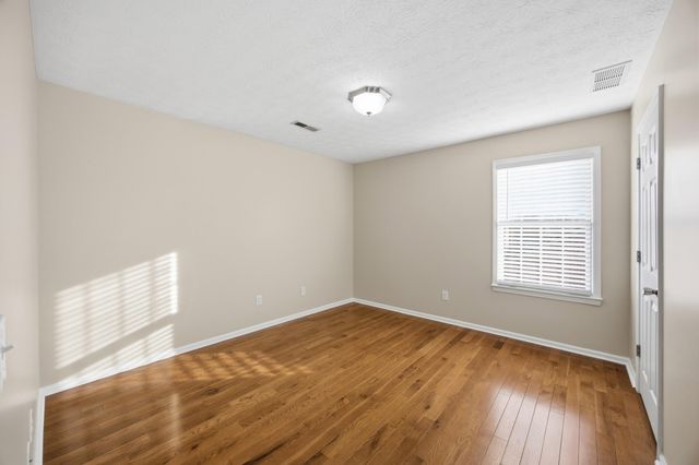 102 Iron Liege Drive, Danville, KY 40422