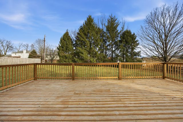 102 Iron Liege Drive, Danville, KY 40422