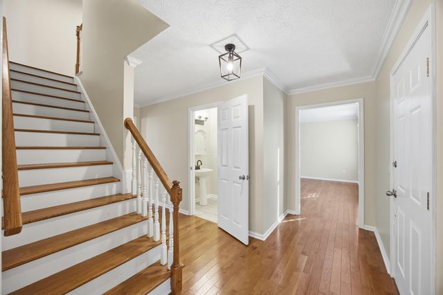 102 Iron Liege Drive, Danville, KY 40422