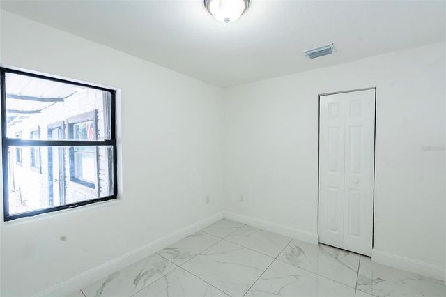 4250 LAKE AVENUE, Kissimmee, FL 34746