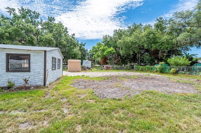 4250 LAKE AVENUE, Kissimmee, FL 34746