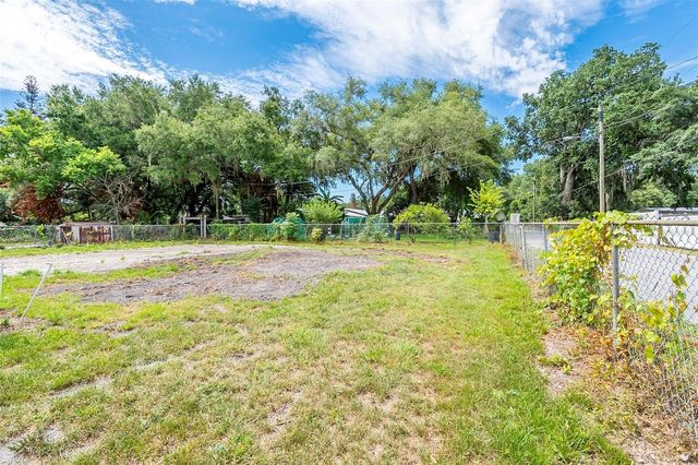 4250 LAKE AVENUE, Kissimmee, FL 34746