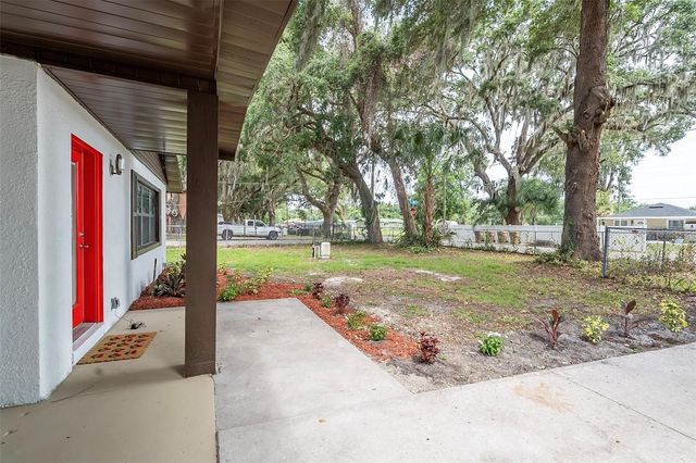 4250 LAKE AVENUE, Kissimmee, FL 34746