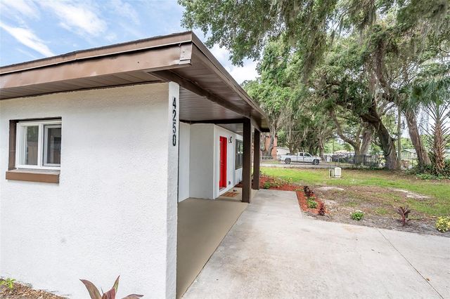 4250 LAKE AVENUE, Kissimmee, FL 34746