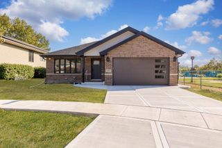 5125 171st st Street, Oak Forest, IL 60452