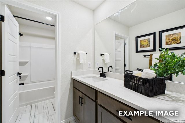 1018 West 1604 North Unit 302, San Antonio, TX 78251