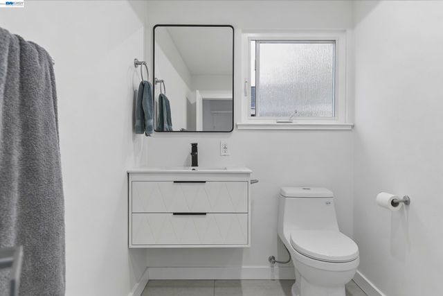 2746 Kelly St, Livermore, CA 94551