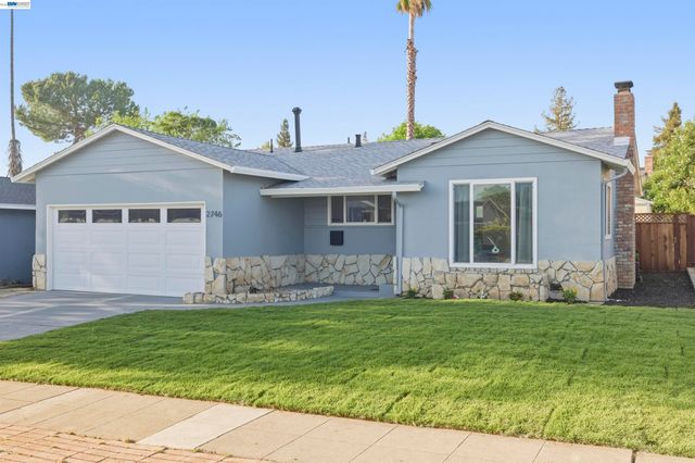 2746 Kelly St, Livermore, CA 94551