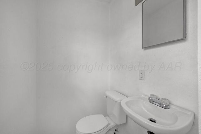 2406 N WILSON Street, Amarillo, TX 79107