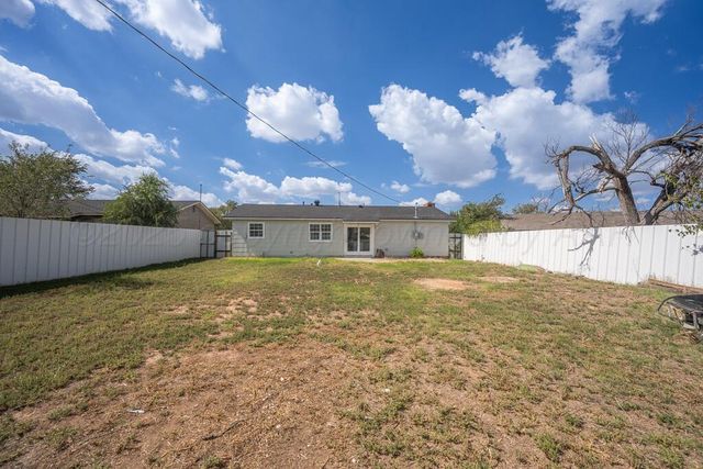 2406 N WILSON Street, Amarillo, TX 79107