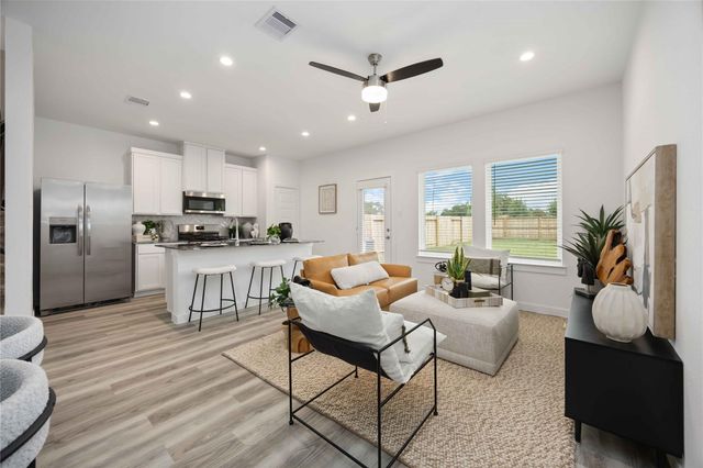 10204 Penryn Forest Trail, Houston, TX 77051