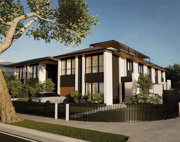 1047 SW 13th Ave B, Miami, FL 33135