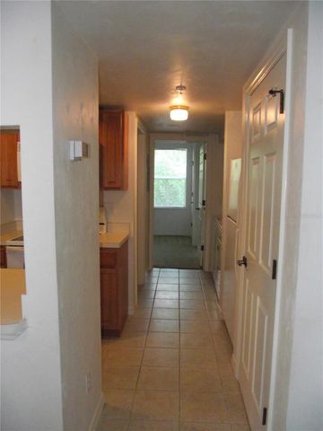 1220 SW 1ST AVENUE 211, Gainesville, FL 32601