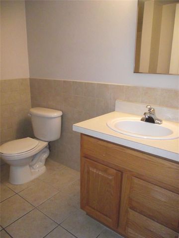 1220 SW 1ST AVENUE 211, Gainesville, FL 32601