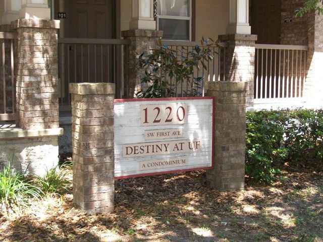 1220 SW 1ST AVENUE 211, Gainesville, FL 32601