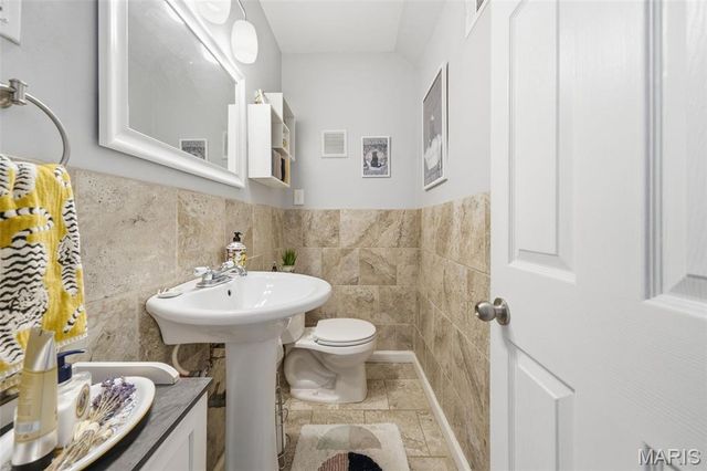 4905 McCausland Avenue, St Louis, MO 63109