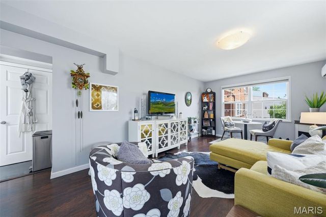 4905 McCausland Avenue, St Louis, MO 63109