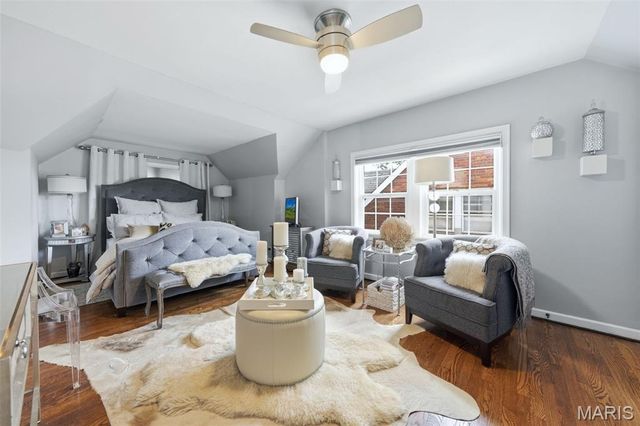 4905 McCausland Avenue, St Louis, MO 63109