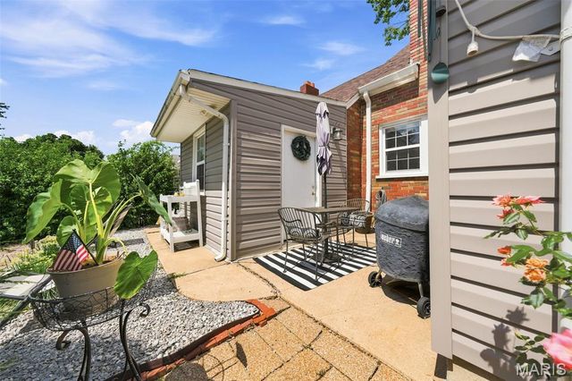 4905 McCausland Avenue, St Louis, MO 63109