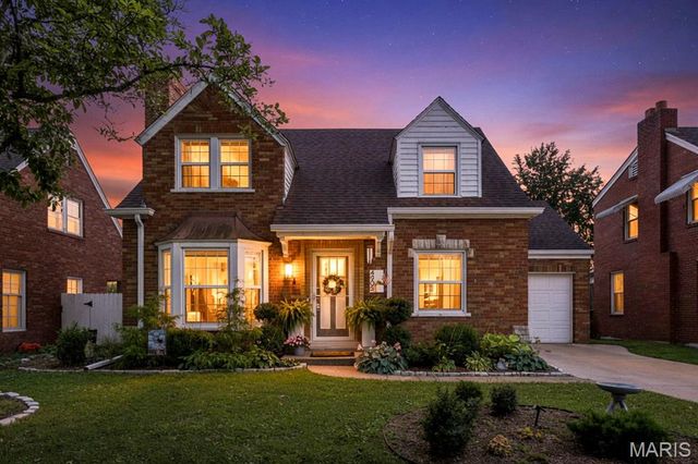 4905 McCausland Avenue, St Louis, MO 63109