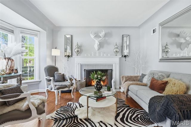 4905 McCausland Avenue, St Louis, MO 63109