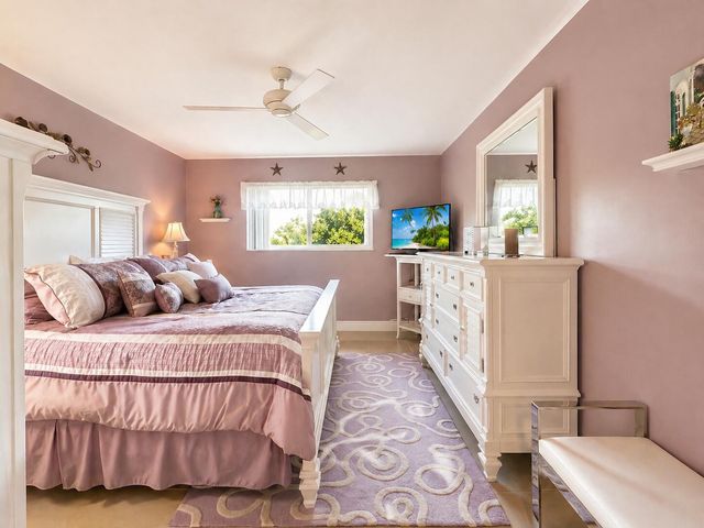 12 Colonial Club Drive 305, Boynton Beach, FL 33435
