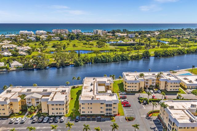 12 Colonial Club Drive 305, Boynton Beach, FL 33435