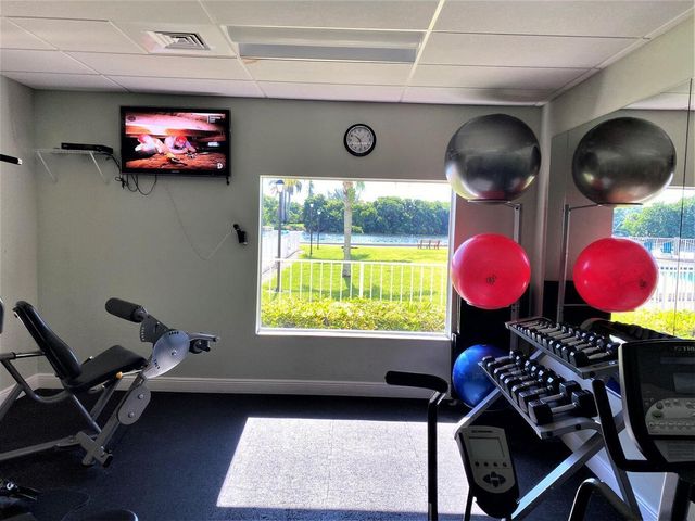 12 Colonial Club Drive 305, Boynton Beach, FL 33435