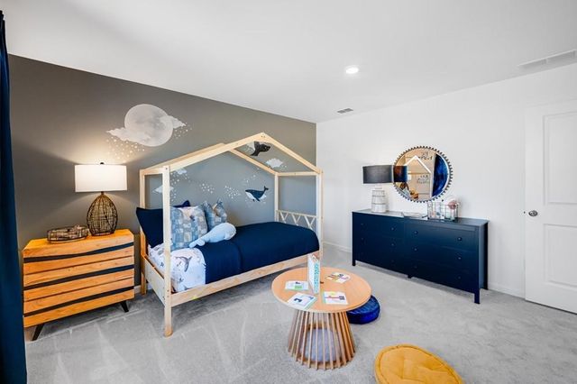 1694 Fawlocke Run, Loganville, GA 30052