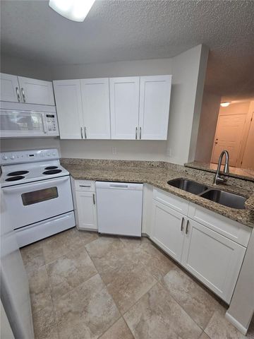 2577 GRASSY POINT DRIVE 105, Lake Mary, FL 32746