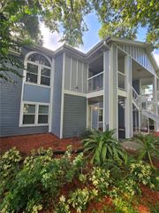 2577 GRASSY POINT DRIVE 105, Lake Mary, FL 32746