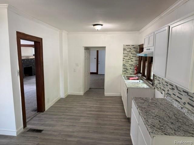 917 E 8th Street, Flint, MI 48503