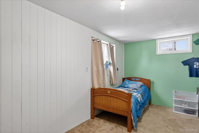 22092 Clear Lake Road, Pennfield Charter Township, MI 49014