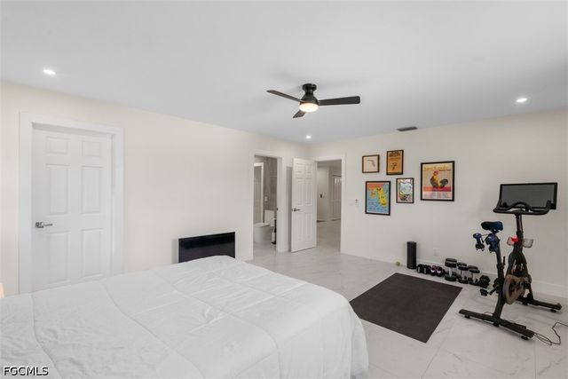 14725 Kimberly LN, Fort Myers, FL 33908