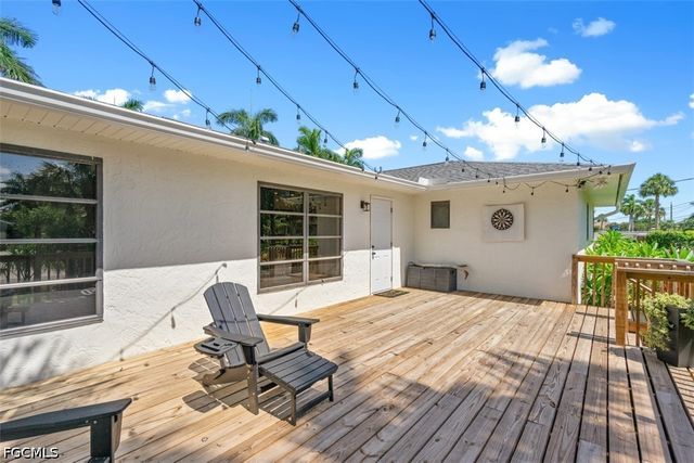 14725 Kimberly LN, Fort Myers, FL 33908