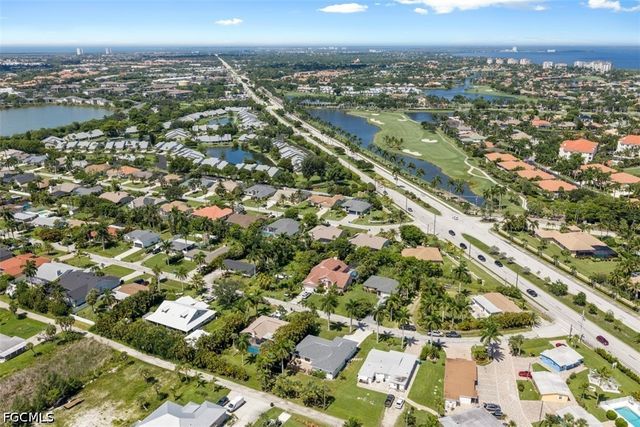 14725 Kimberly LN, Fort Myers, FL 33908