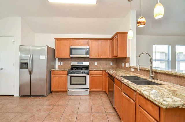 18142 Sorrell Oaks Lane, Richmond, TX 77407
