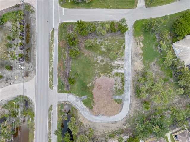 2950 W Gulf DR, Sanibel, FL 33957