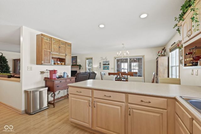 5624 W Stinemyer Road, New Palestine, IN 46163