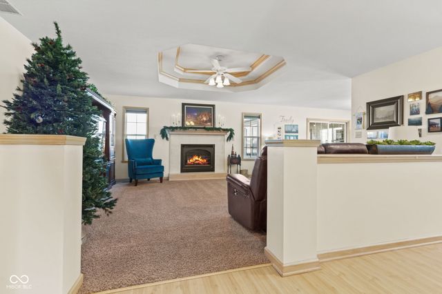 5624 W Stinemyer Road, New Palestine, IN 46163