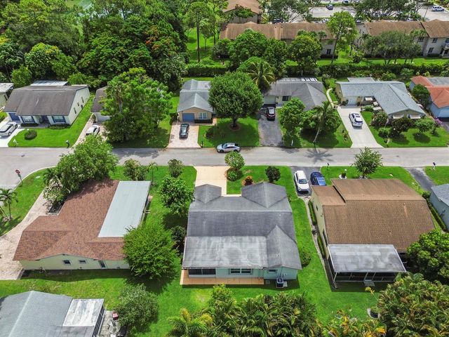 6387 Summer Sky Lane, Greenacres, FL 33463