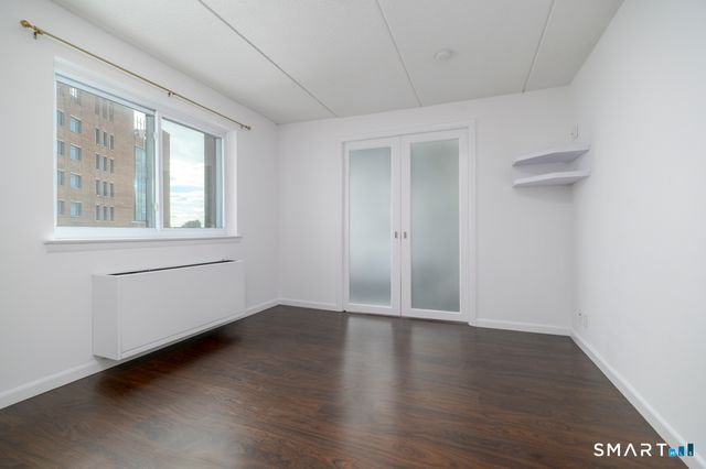 143 Hoyt Street APT 3K, Stamford, CT 06905