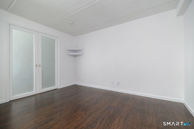 143 Hoyt Street APT 3K, Stamford, CT 06905