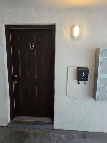 1216 KENNEDY ROAD 19, Daytona Beach, FL 32117