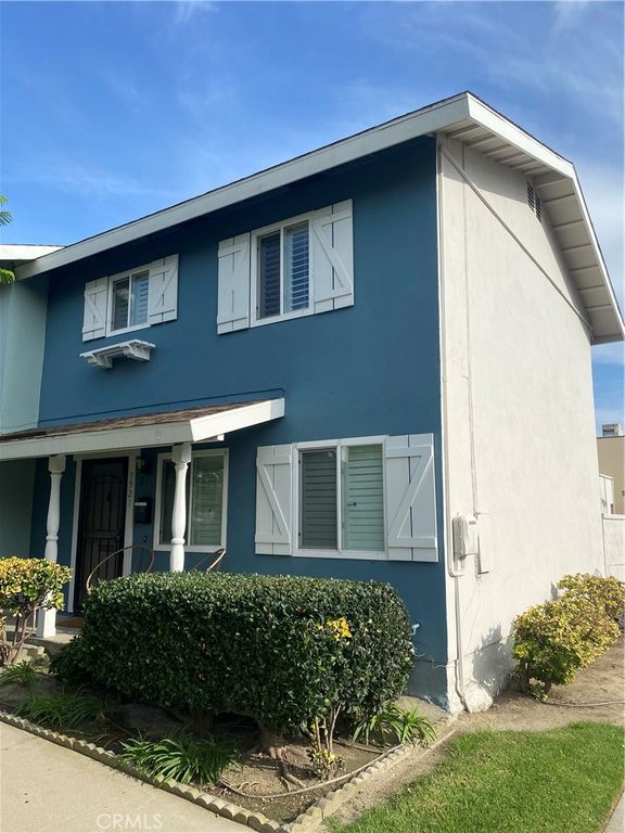 9921 Cornwall, Huntington Beach, CA 92646 — photo 2
