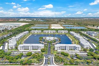 16655 Lake Circle DR 825, Fort Myers, FL 33908