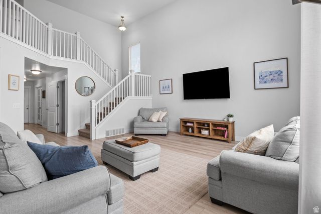 4887 W WHITE PEARL CT, Herriman, UT 84096